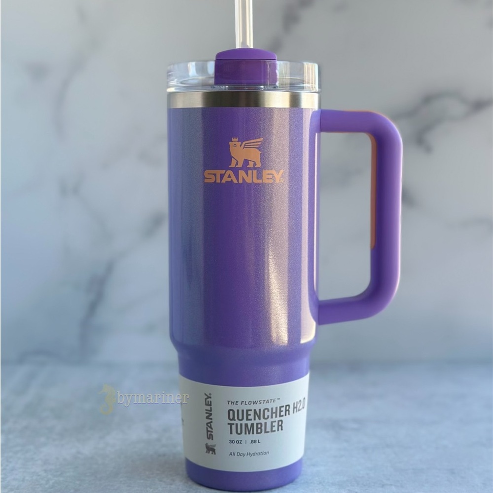 Stanley Periwinkle Shimmer Quencher H2.0 Flowstate Tumbler 30 oz